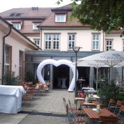 Aufblasbares Hochzeits Herz mit LED Beleuchtung Ratskeller