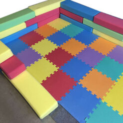 Kleinkinder Spielbereich mit Umrandung