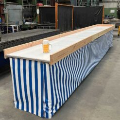 6m Maßkrugschieben im Oktoberfest Design